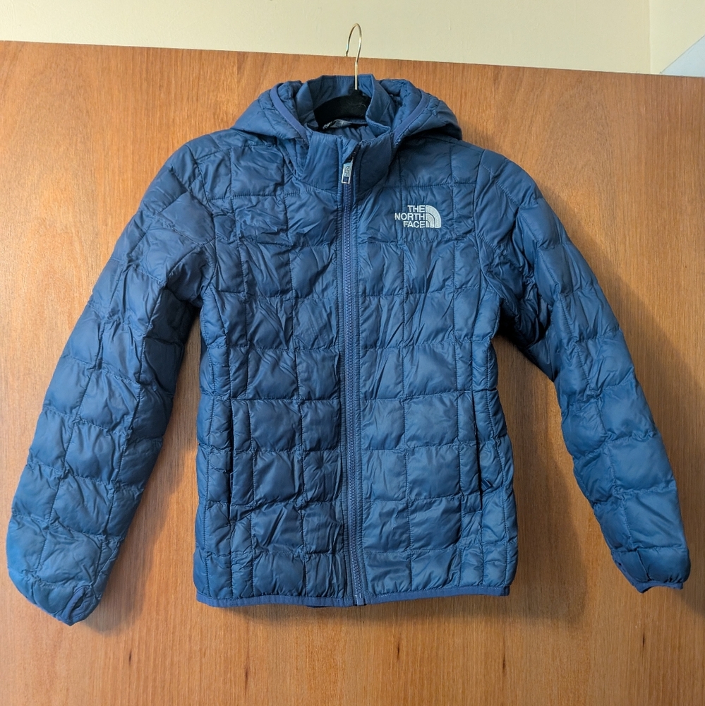 North Face Purple Hooded Puffer 💜